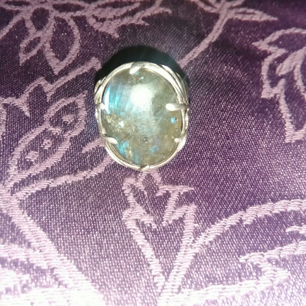 Ring